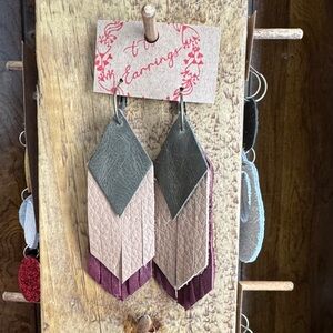 Chic Layered Leather Earrings in Purple and Cream